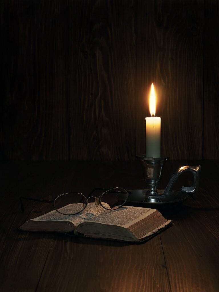 candle, bible, glasses-4279864.jpg